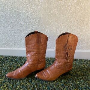 Laredo brown leather cowboy boots